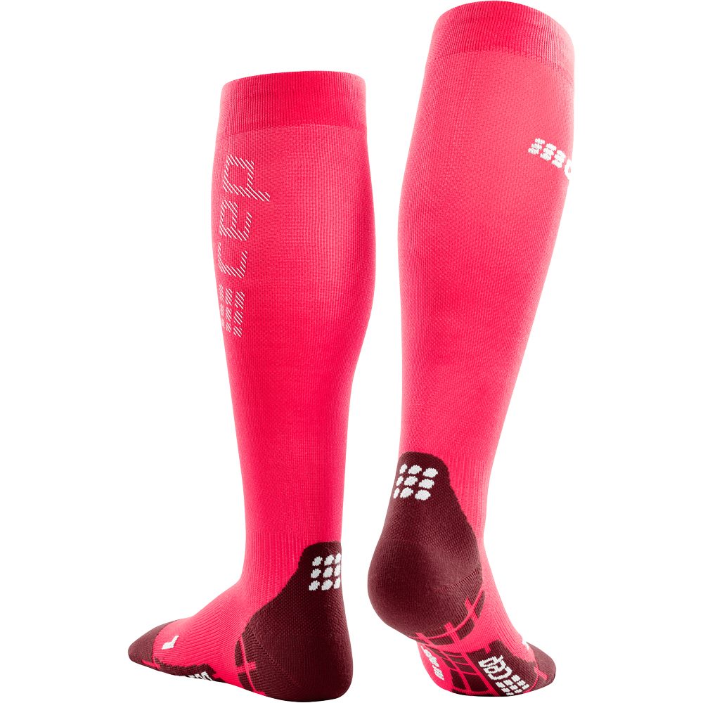 CEP - Run Ultralight Compression Socks Women pink at Sport Bittl Shop