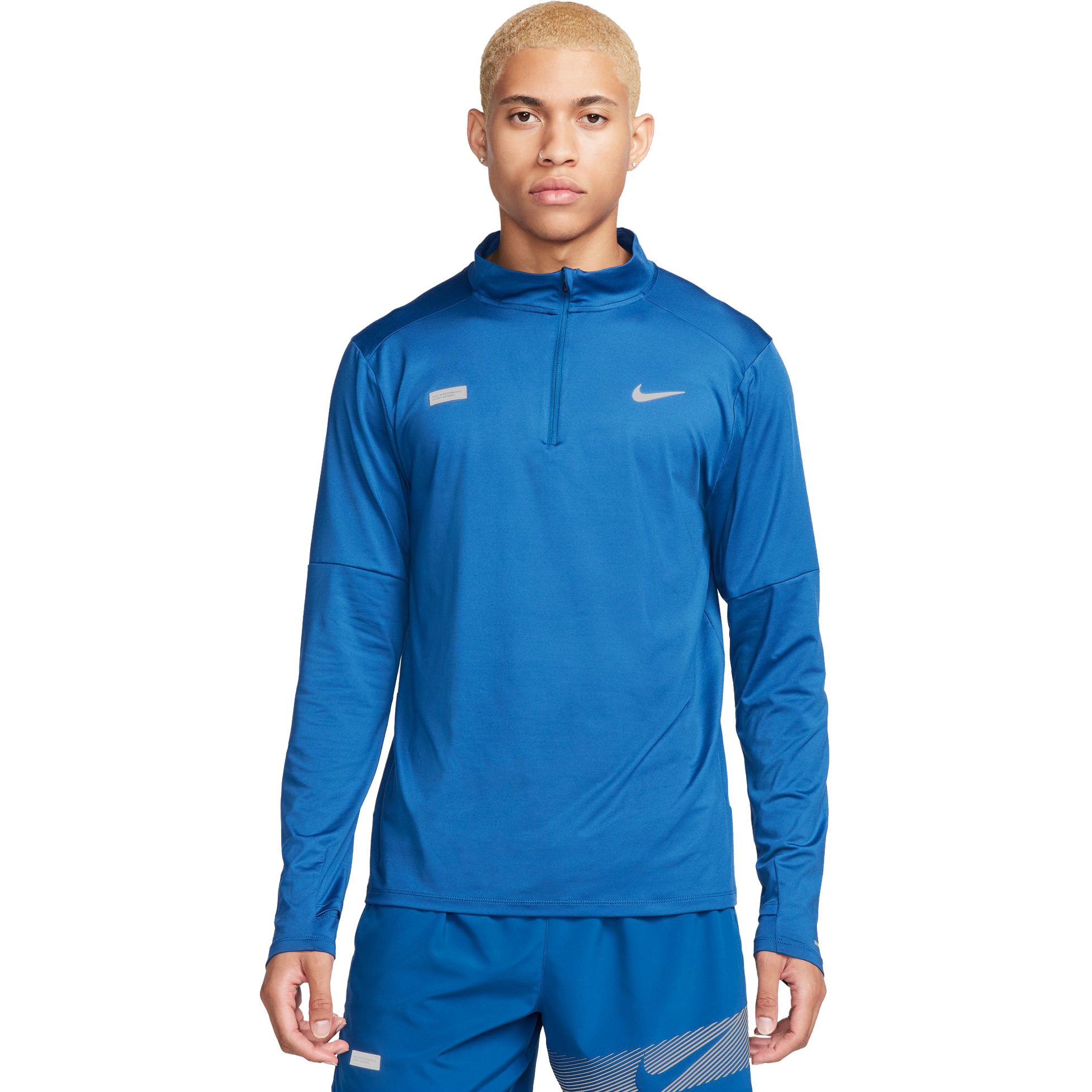 Nike Element Flash Dri FIT 1 2 Zip Running Top Men court blue at Sport Bittl Shop