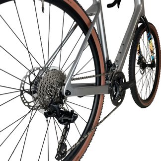 Grandurance Expert Carbon Gravel Bike silber