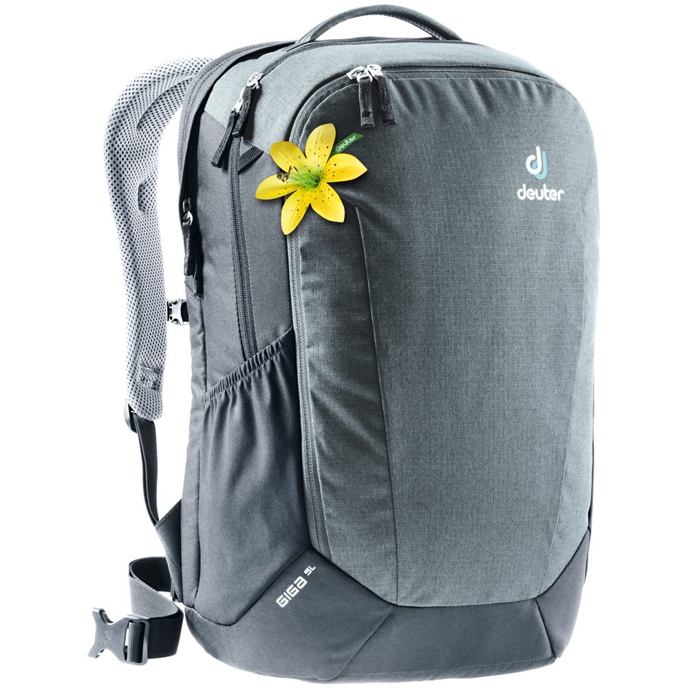 deuter giga daypack
