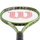 Blade Feel 100 Tennisschläger besaitet 2023 (284gr.)