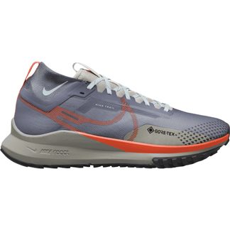 Nike - Pegasus Trail 4 GORE-TEX® Trail Running Shoes Men light carbon