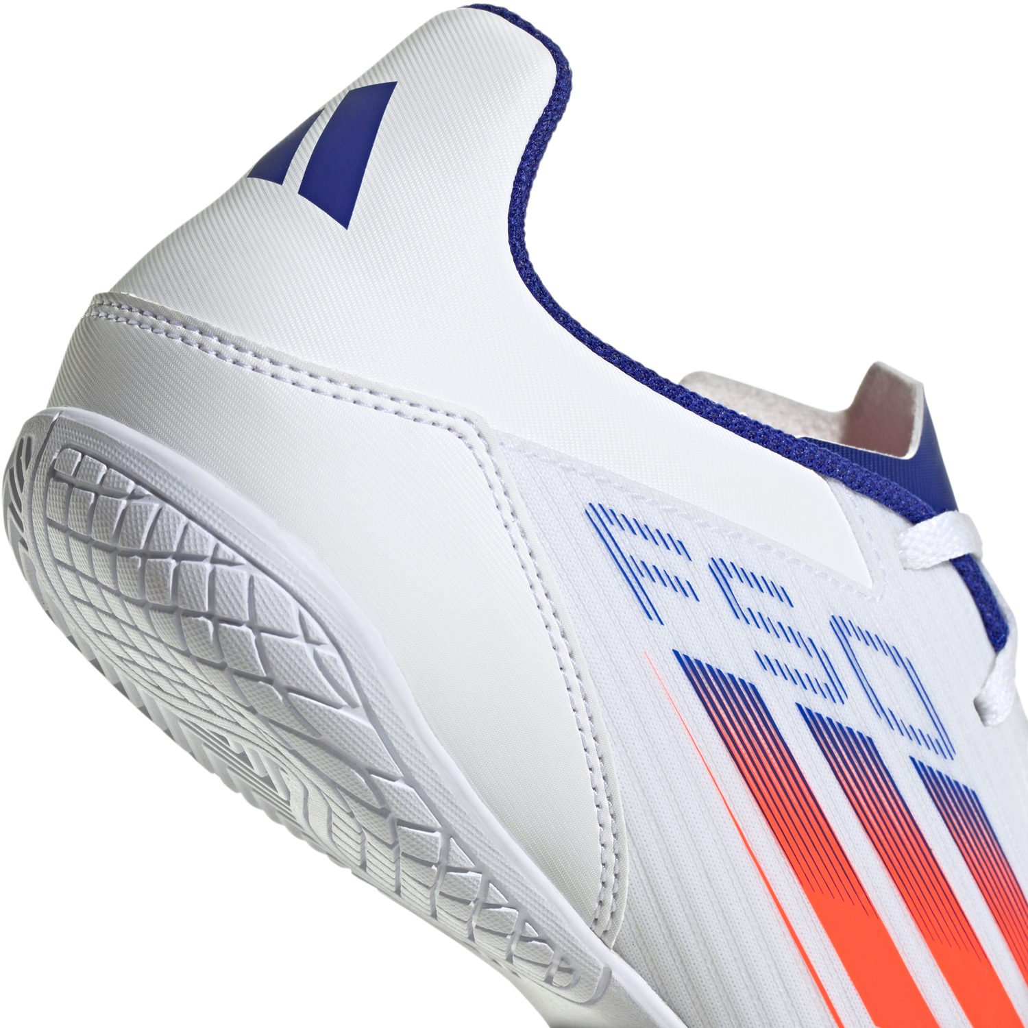 Adidas footwears club offer discount